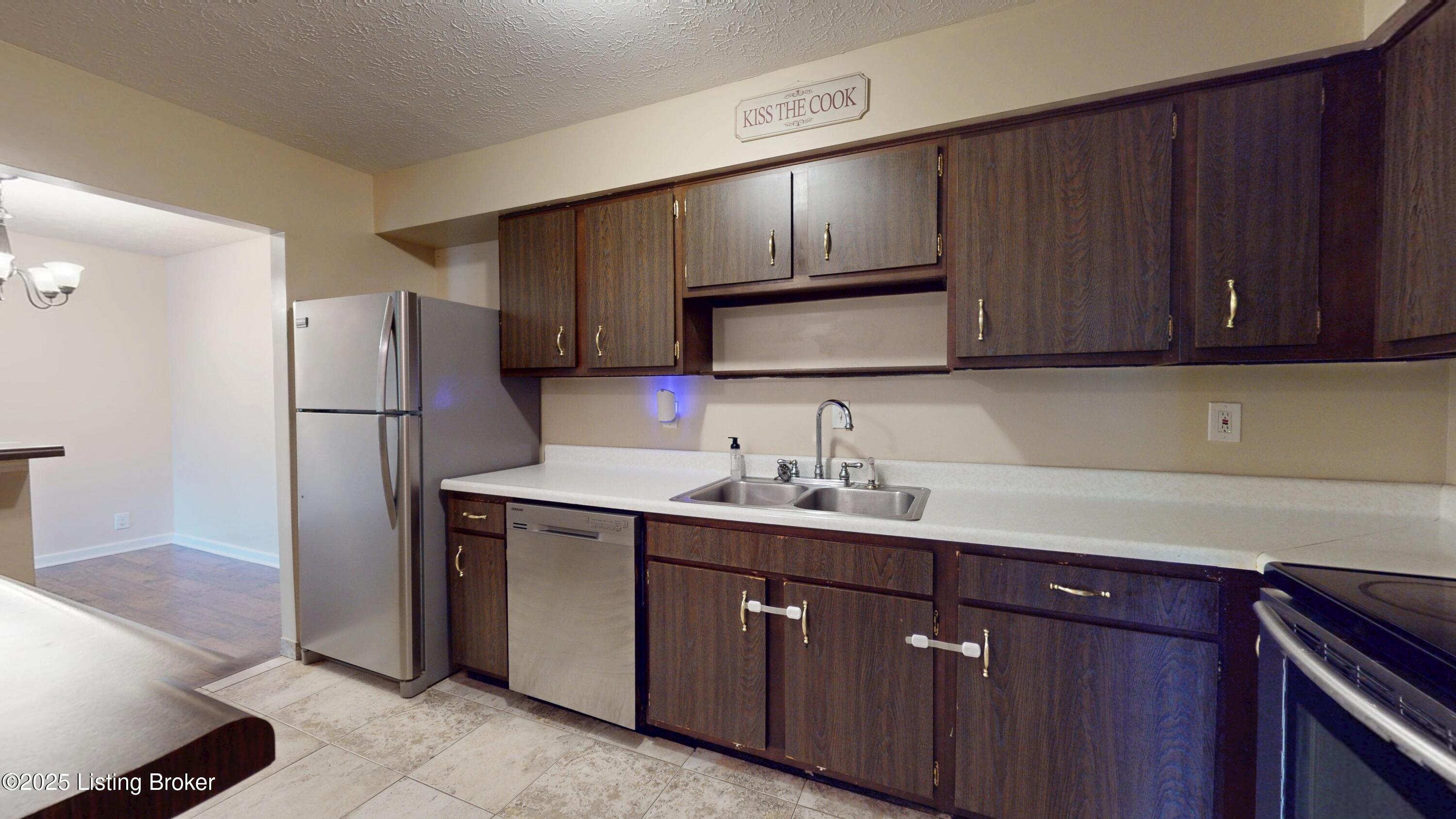 7074 Wildwood Cir #167, Louisville, Kentucky image 11