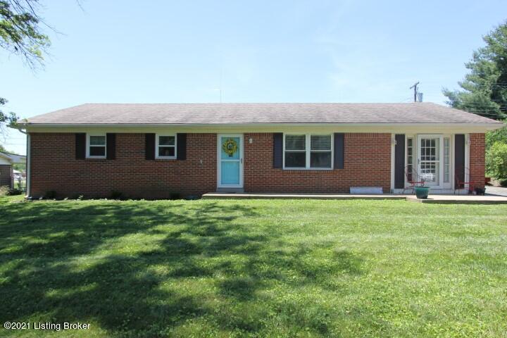 Photo 1 of 33 — 410 Djeddah Dr, Lawrenceburg, KY 40342