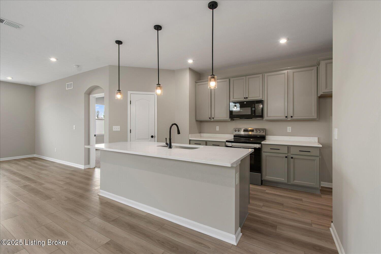 140 Switchgrass Ln, Mt Washington, Kentucky image 3
