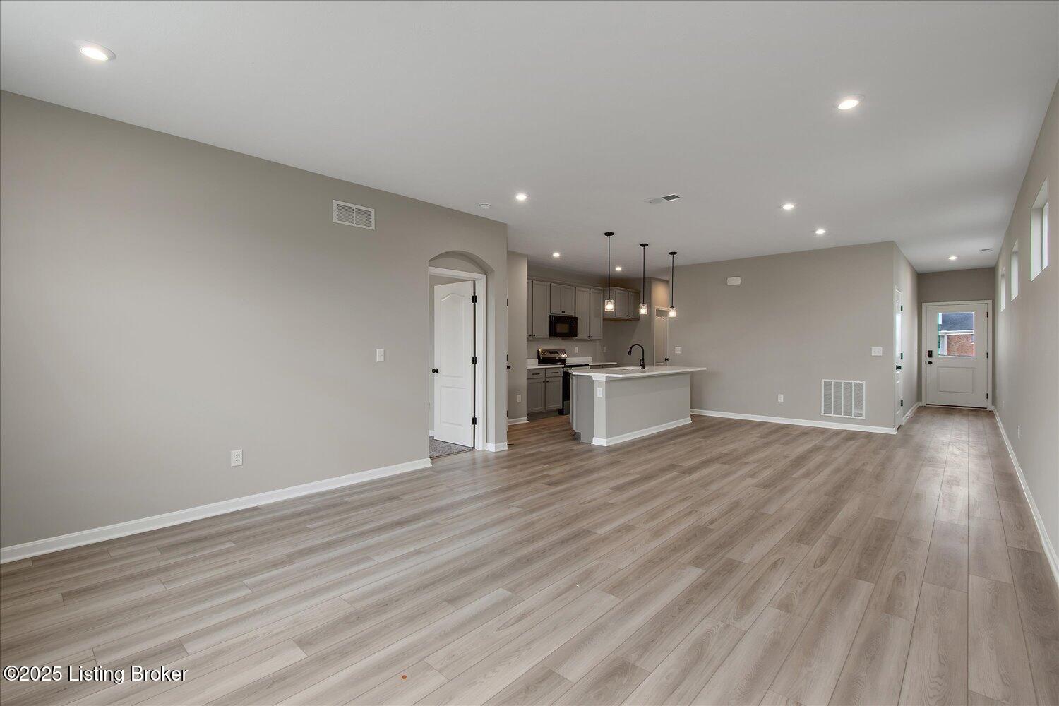 140 Switchgrass Ln, Mt Washington, Kentucky image 8