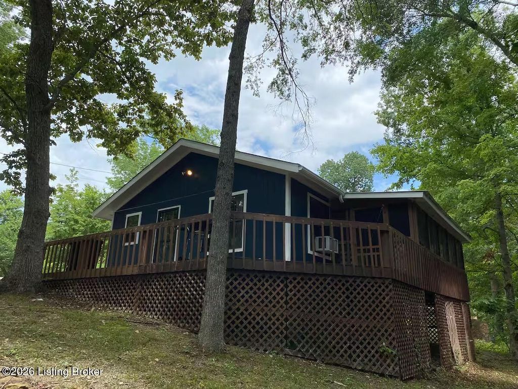 Photo of 1039 Tules Landing Shores Ln, Westview, KY 40178 (MLS # 1711541)