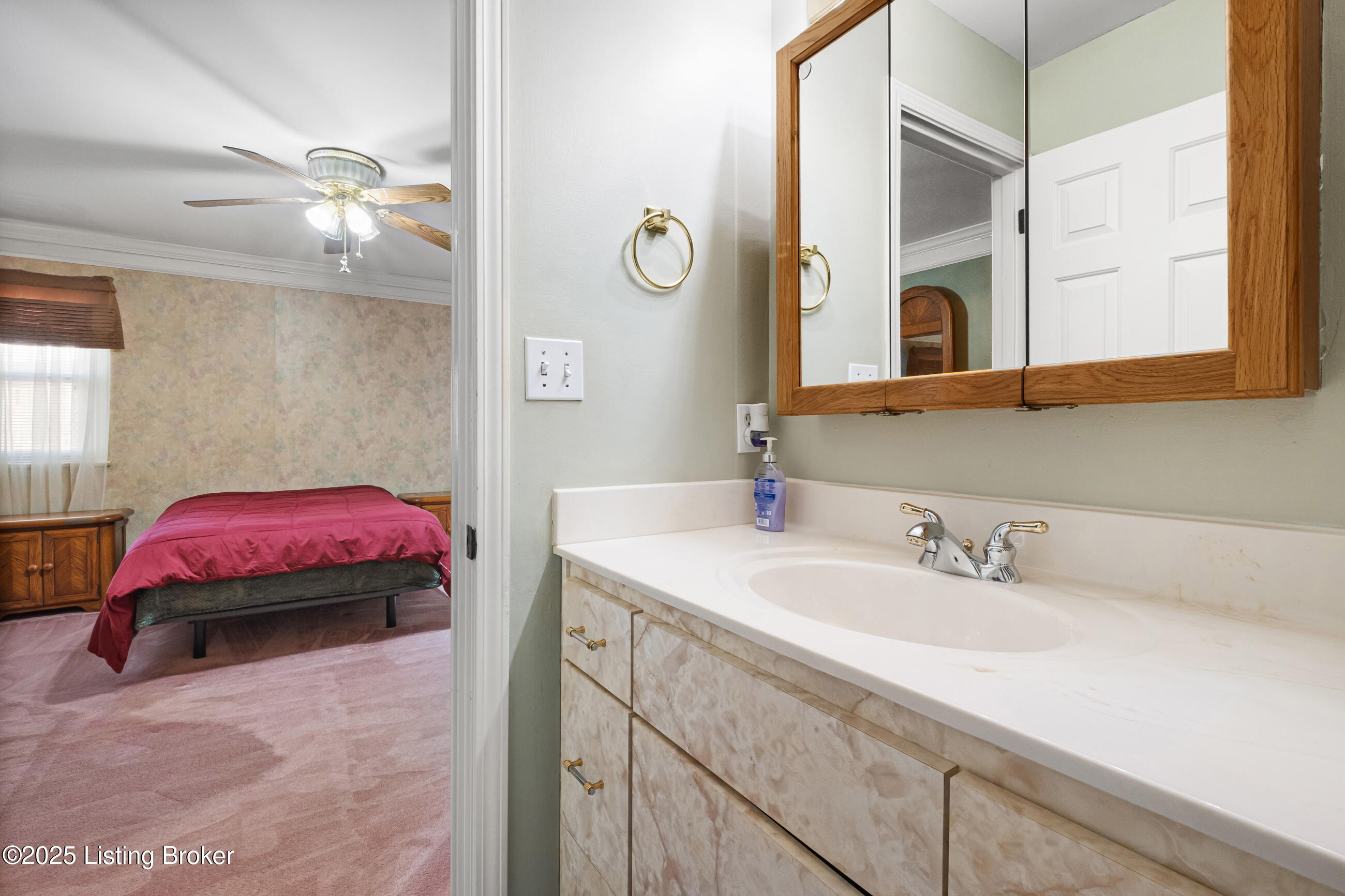 802 Moser Rd, Louisville, Kentucky image 25