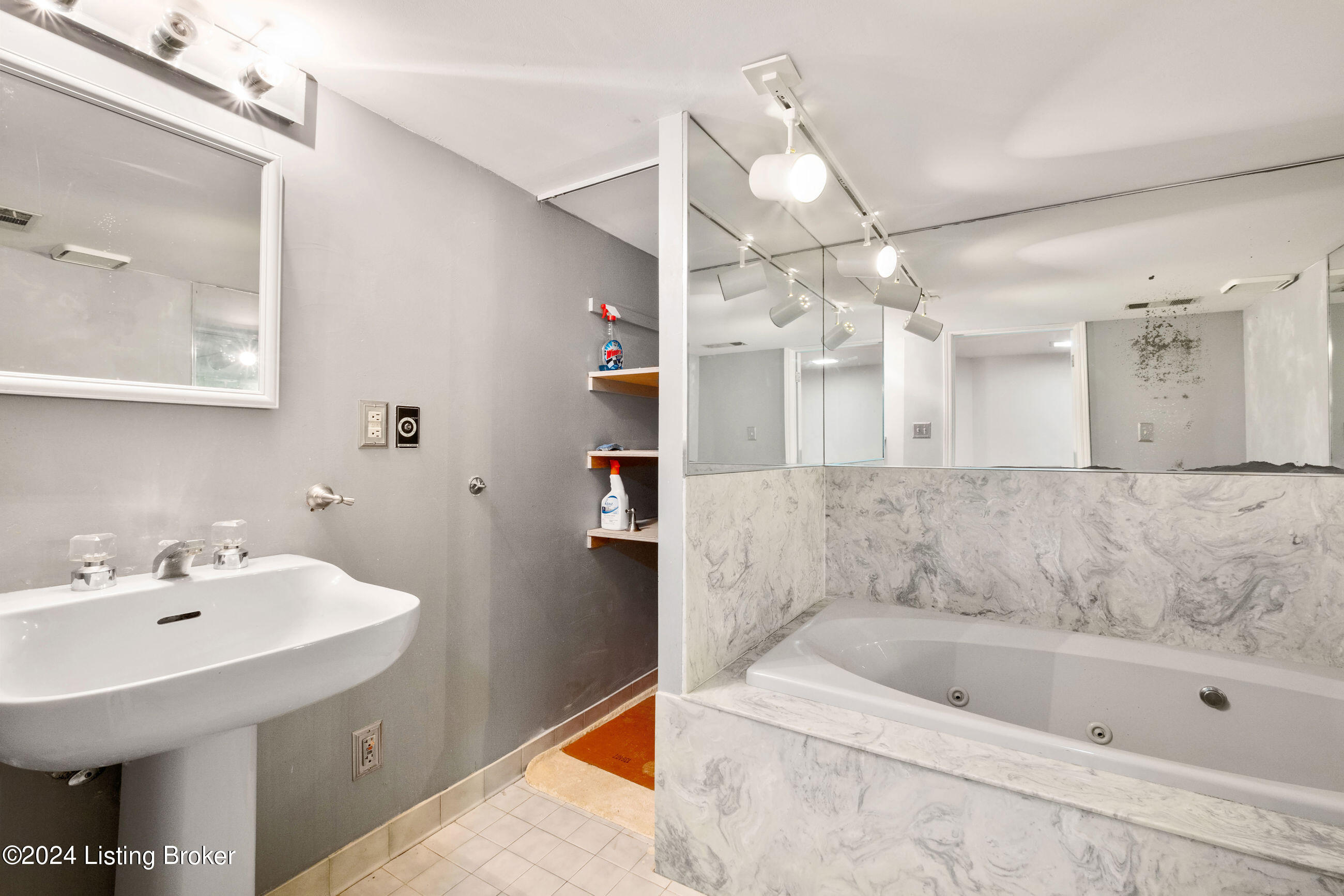 802 Moser Rd, Louisville, Kentucky image 33