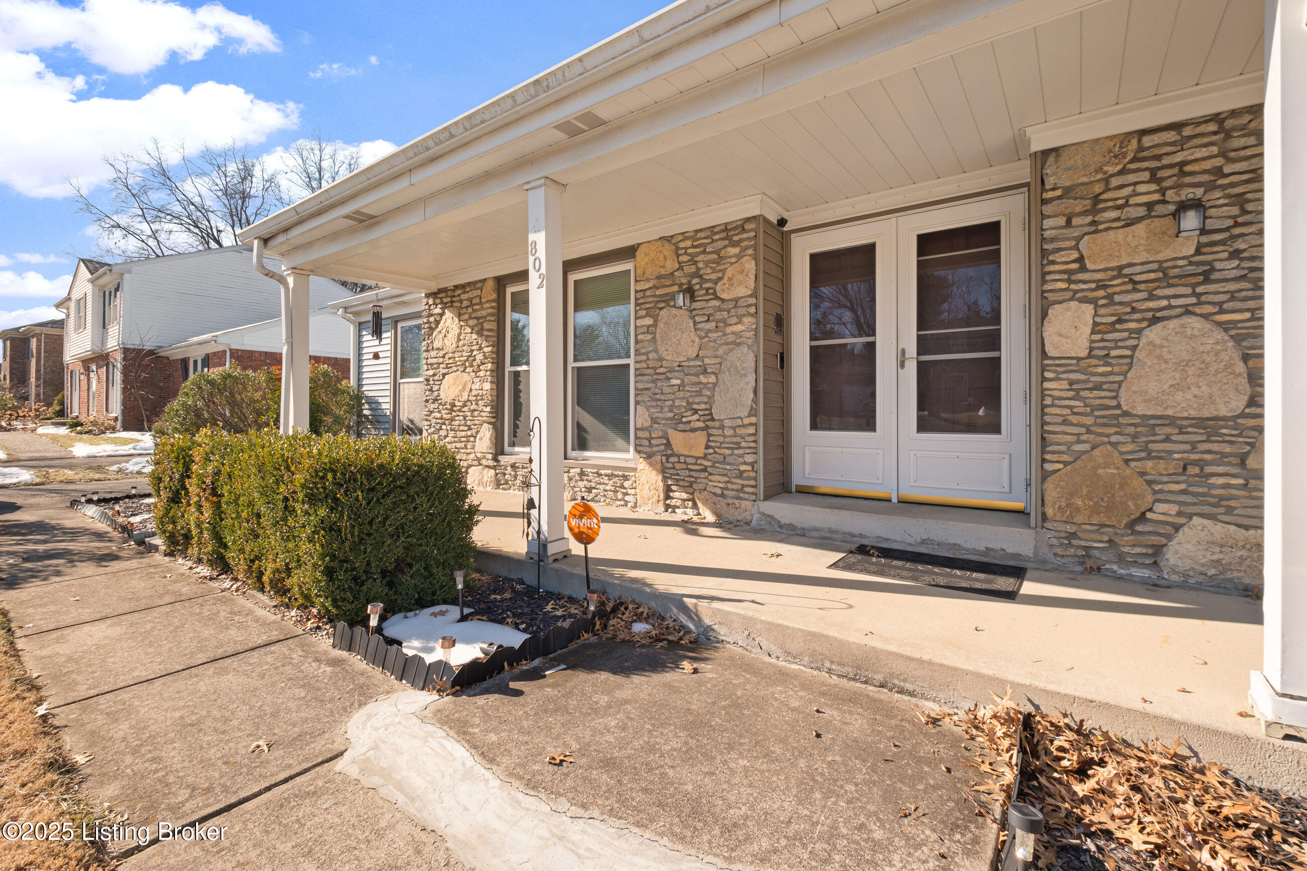 802 Moser Rd, Louisville, Kentucky image 2