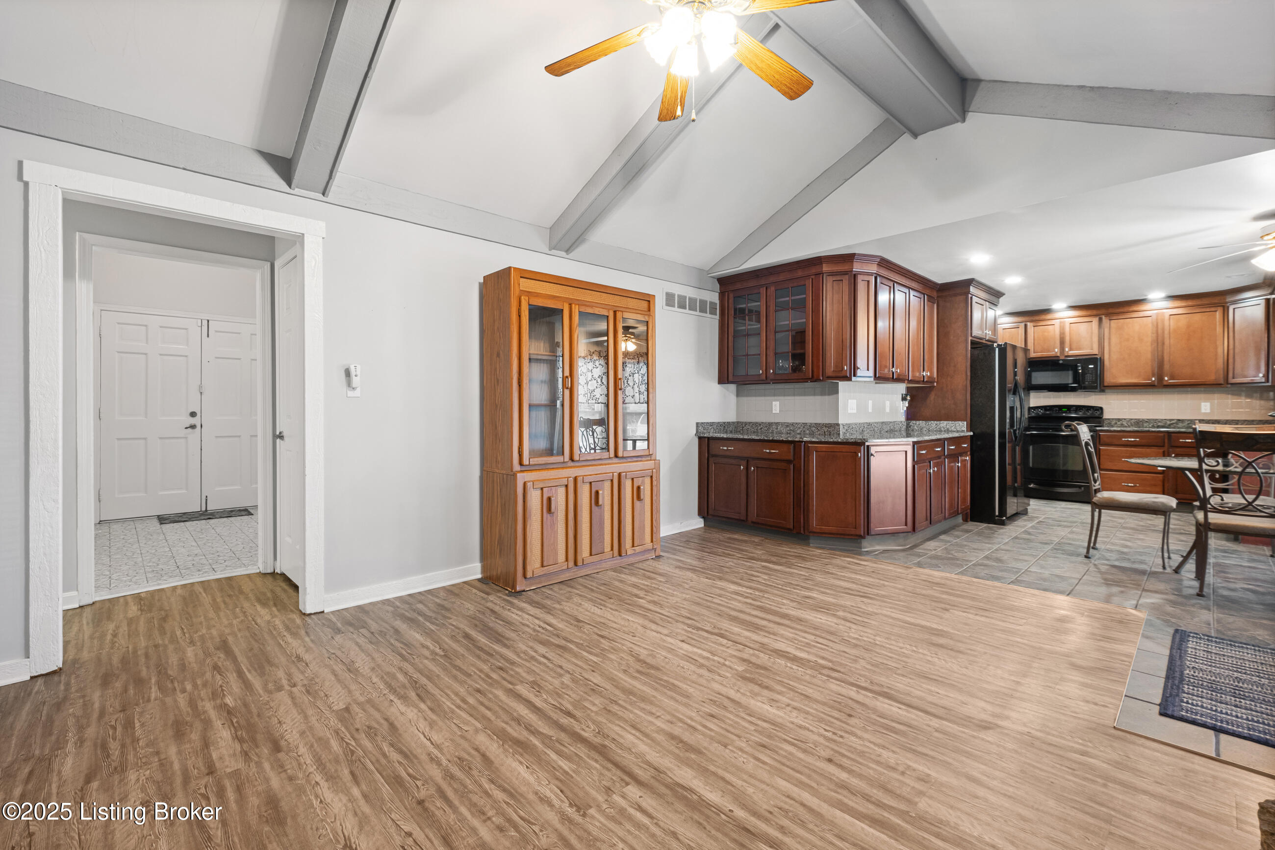802 Moser Rd, Louisville, Kentucky image 20