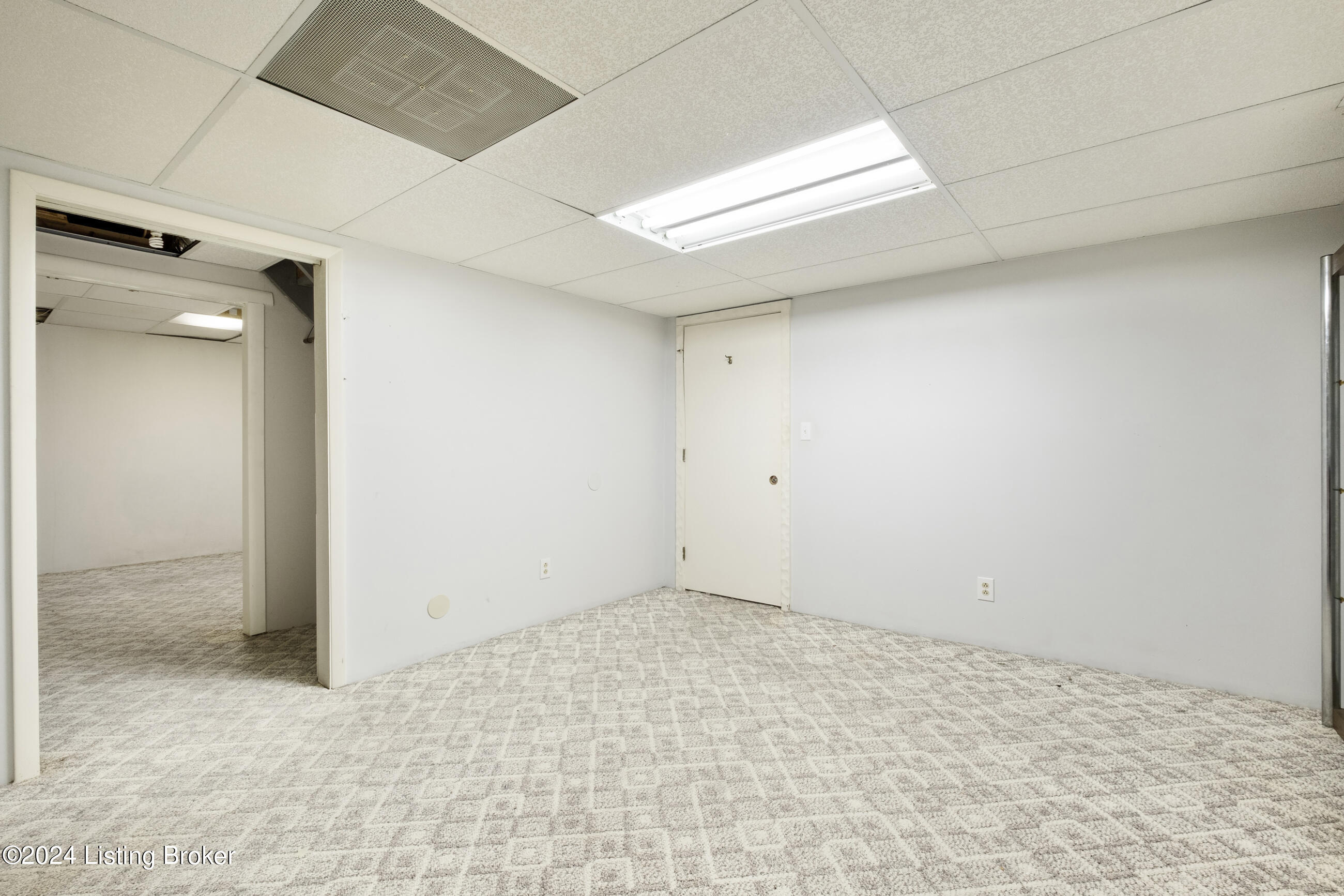 802 Moser Rd, Louisville, Kentucky image 36