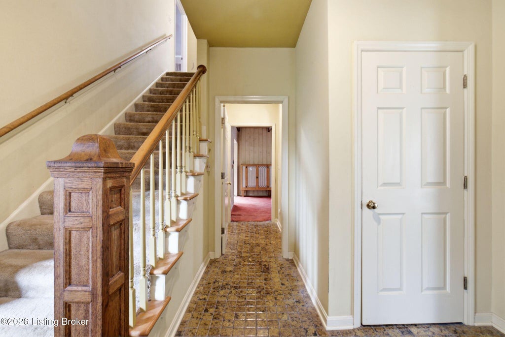 Photo of 74 Fredericktown Rd, Springfield, KY 40069 (MLS # 1729915)