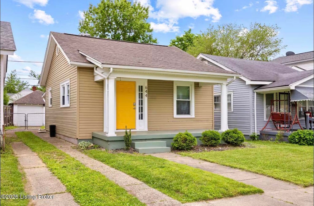 Photo of 644 Merwin Ave, Louisville, KY 40217 (MLS # 1730622)