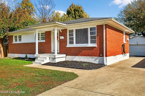 Photo of 7903 Columbine Dr, Louisville, KY 40258 (MLS # 1701850) Photo of 7903 Columbine Dr, Louisville, KY 40258 (MLS # 1701850)