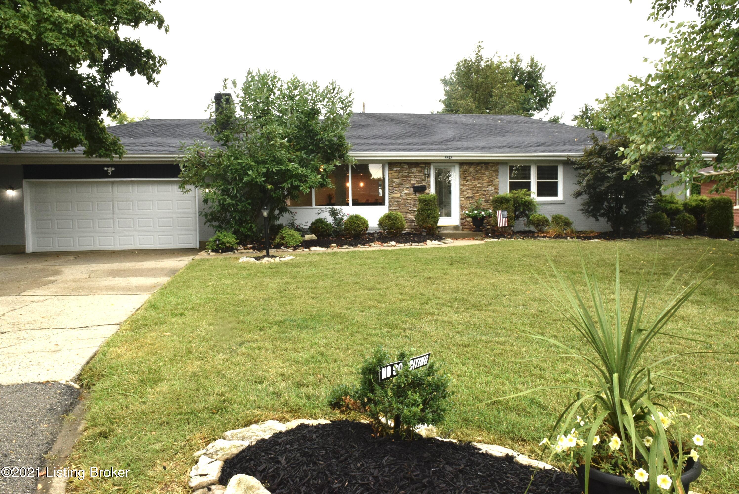 Photo 1 of 27 — 4424 Mount Vernon Rd, Louisville, KY 40220