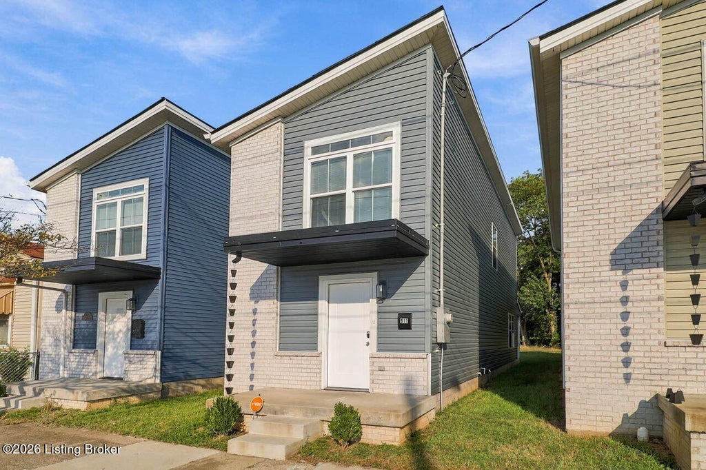 Photo of 911 S Preston St, Louisville, KY 40203 (MLS # 1729531)