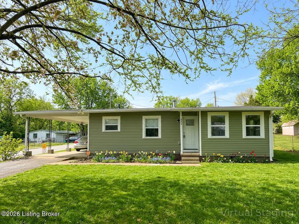 Photo of 401 Knox Ave, Vine Grove, KY 40175 (MLS # 1711787)