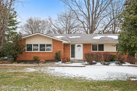 Photo of 4094 Gilman Ave, Louisville, KY 40207 (MLS # 1705594)