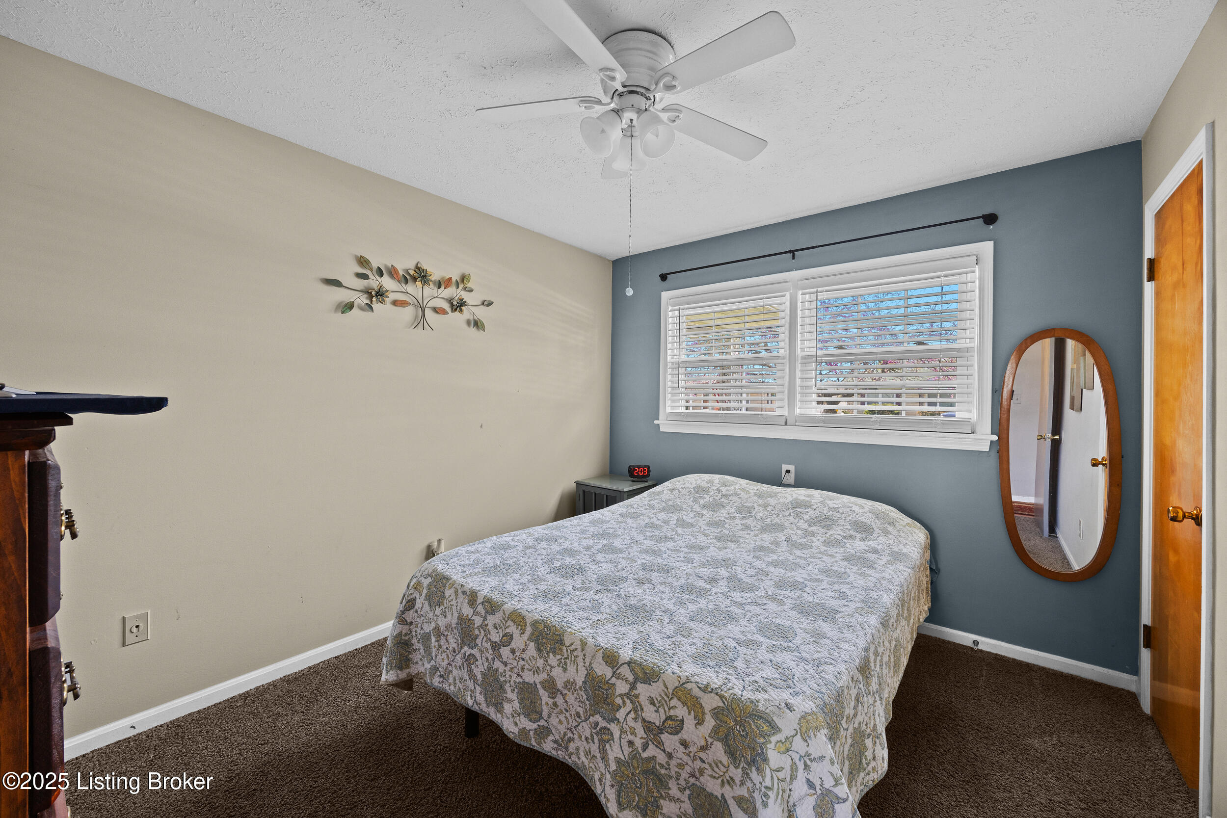 6607 Gabriel Dr, Louisville, Kentucky image 21