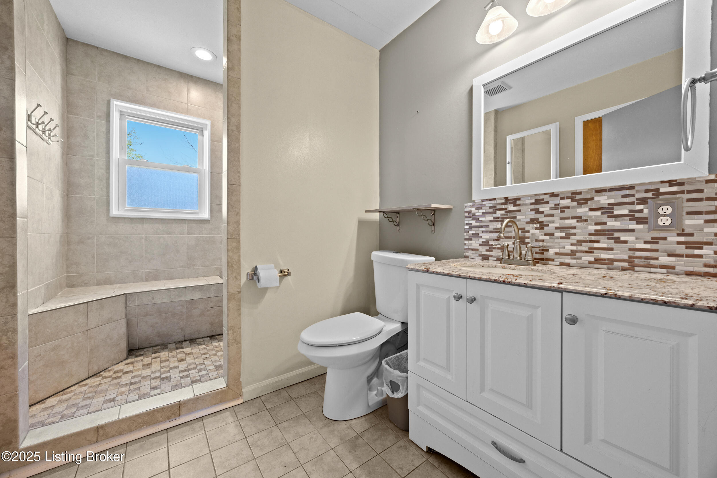 6607 Gabriel Dr, Louisville, Kentucky image 25