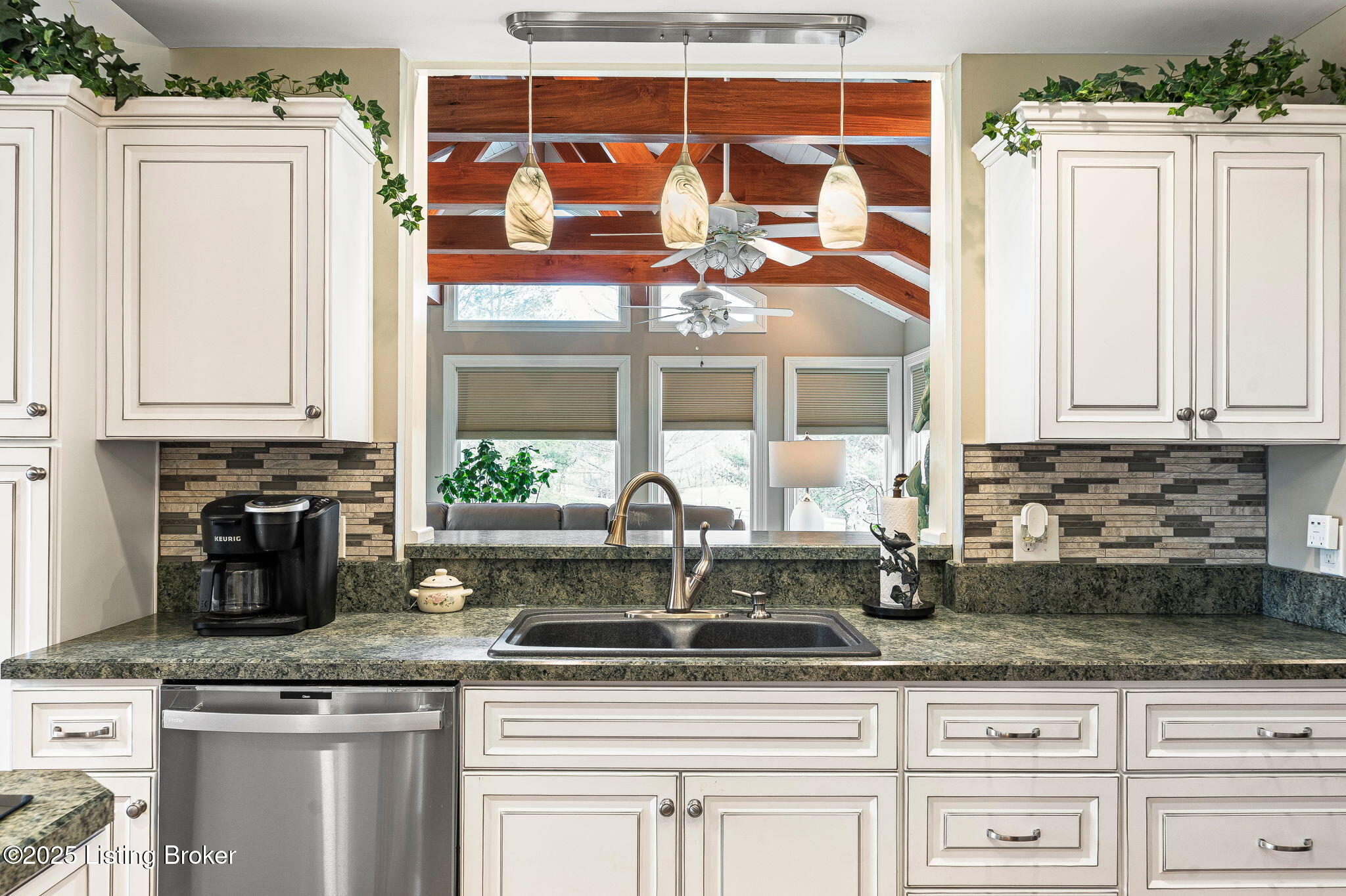 305 Normandy Rd, Taylorsville, Kentucky image 17