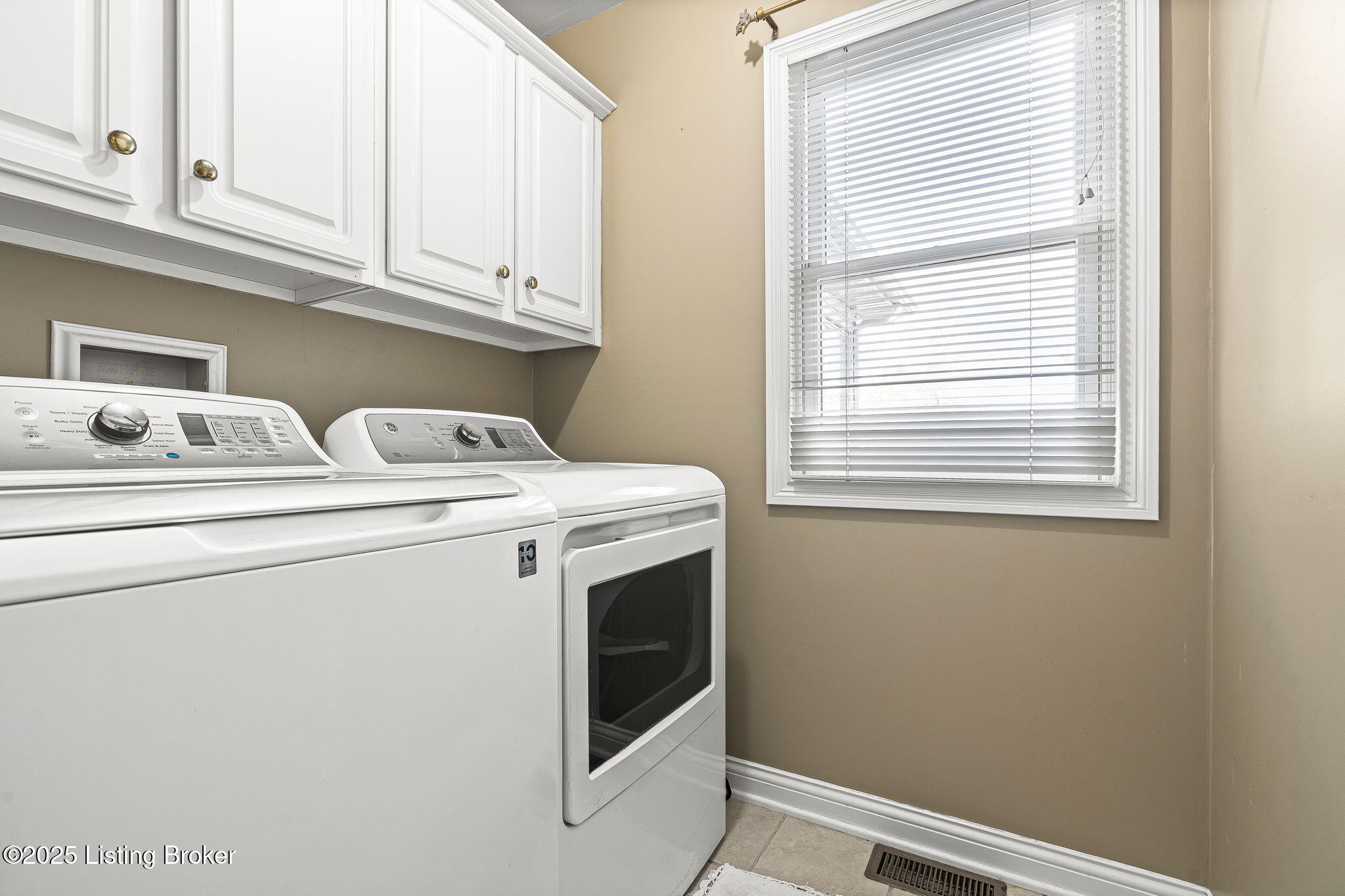 305 Normandy Rd, Taylorsville, Kentucky image 35