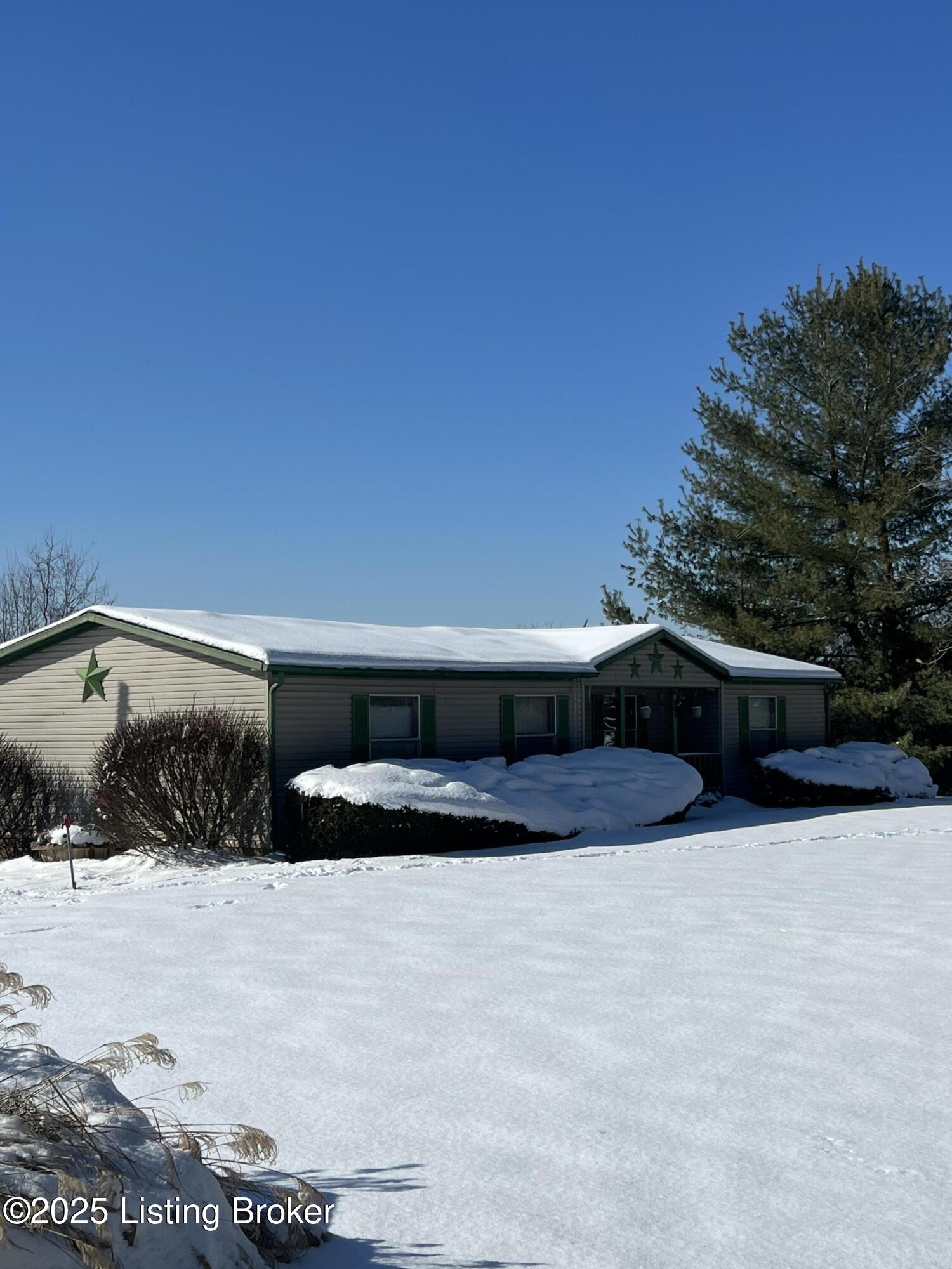 922 Sharon Rd, Ghent, Kentucky image 8