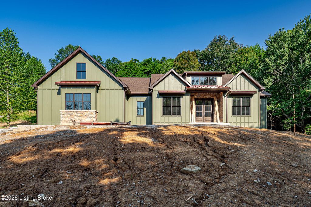 Photo of 807 Wooded Ridge Dr, New Albany, IN 47150 (MLS # 1718259)
