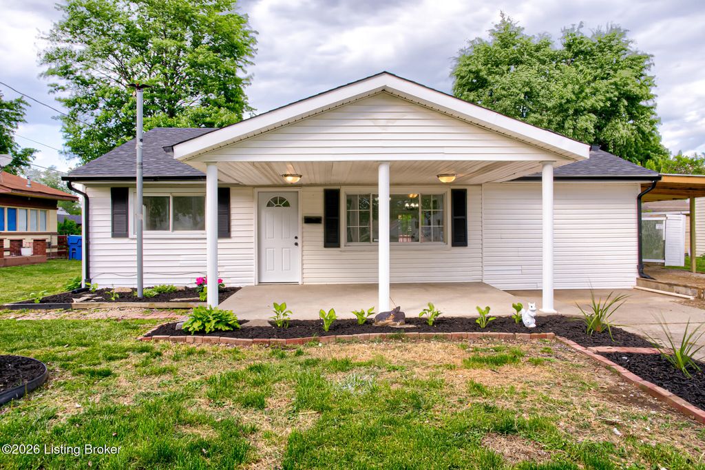 Photo of 7301 Watson Ln, Louisville, KY 40272 (MLS # 1715010)