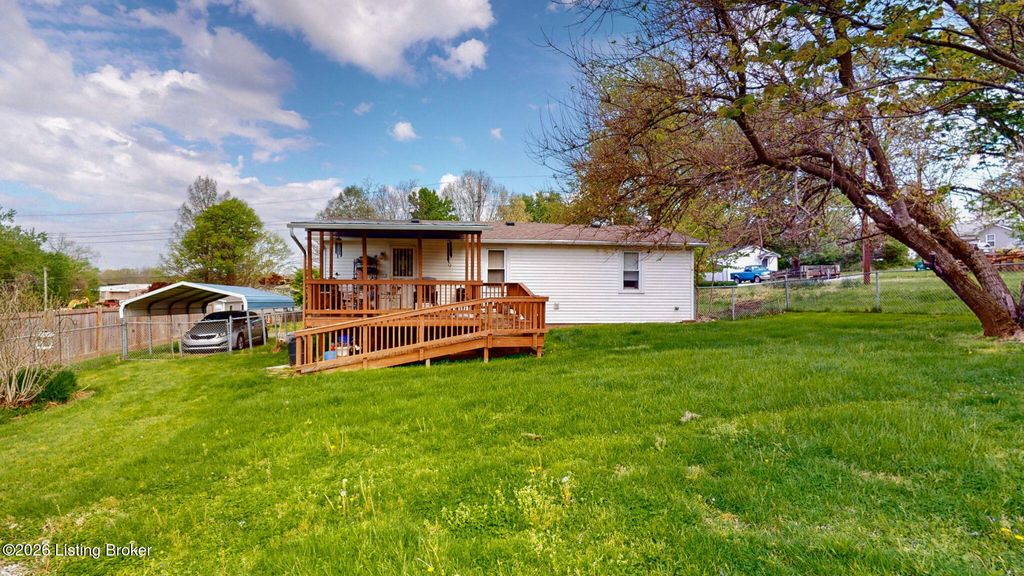 Photo of 102 Cherry St, Vine Grove, KY 40175 (MLS # 1722686)