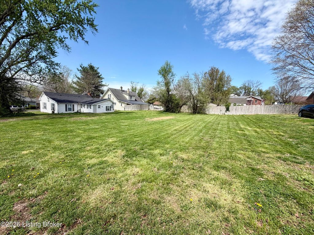 Photo of 308 Polk St, Perryville, KY 40468 (MLS # 1713373)