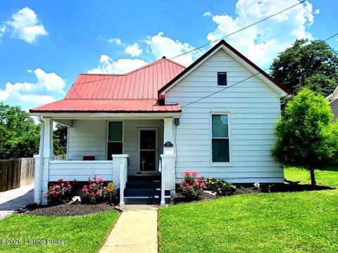 Homes For Sale - 111 Waterfill Ave<br/> Lawrenceburg, KY 40342