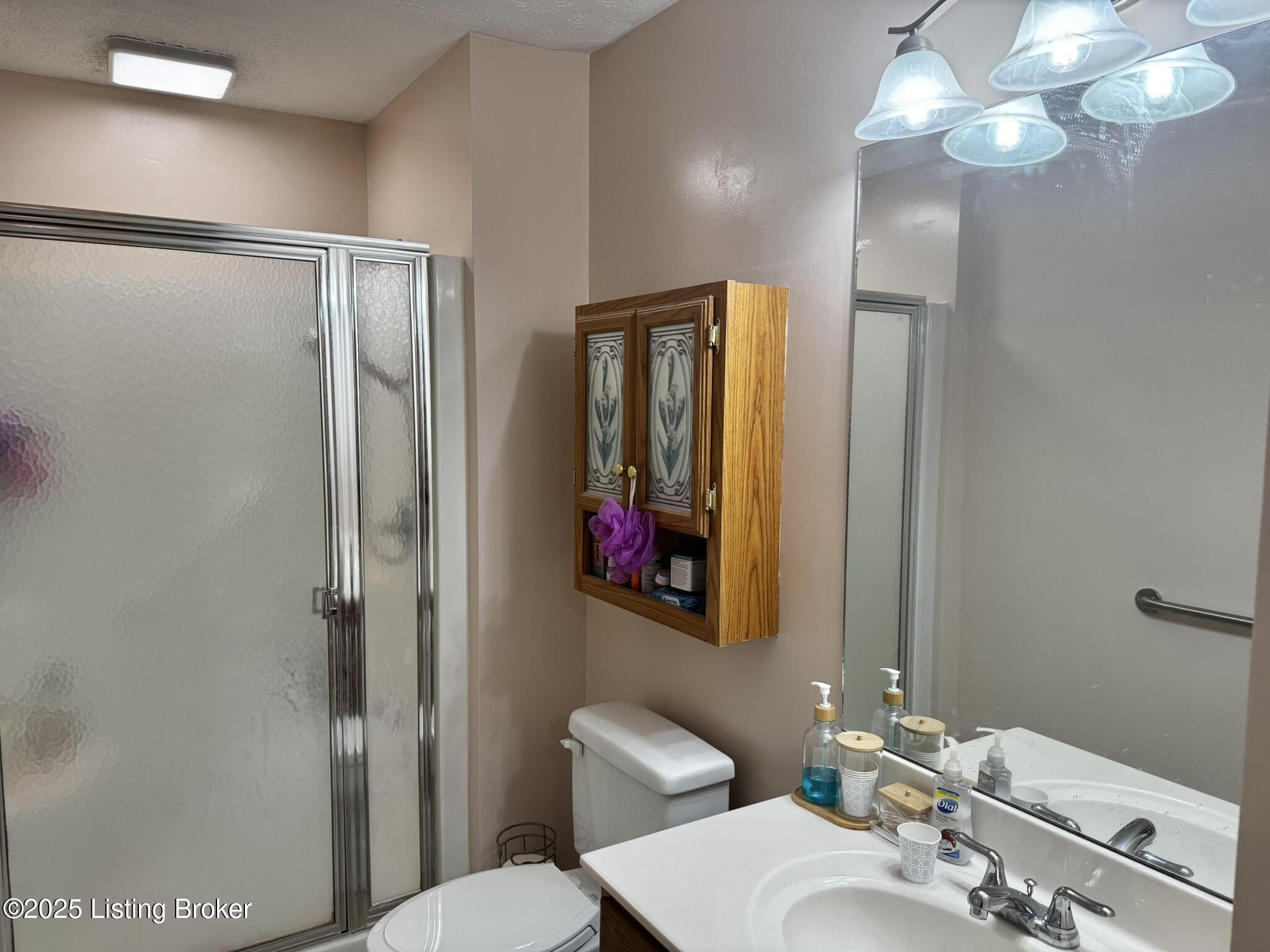 8031 Aspen Green Ln, Louisville, Kentucky image 20