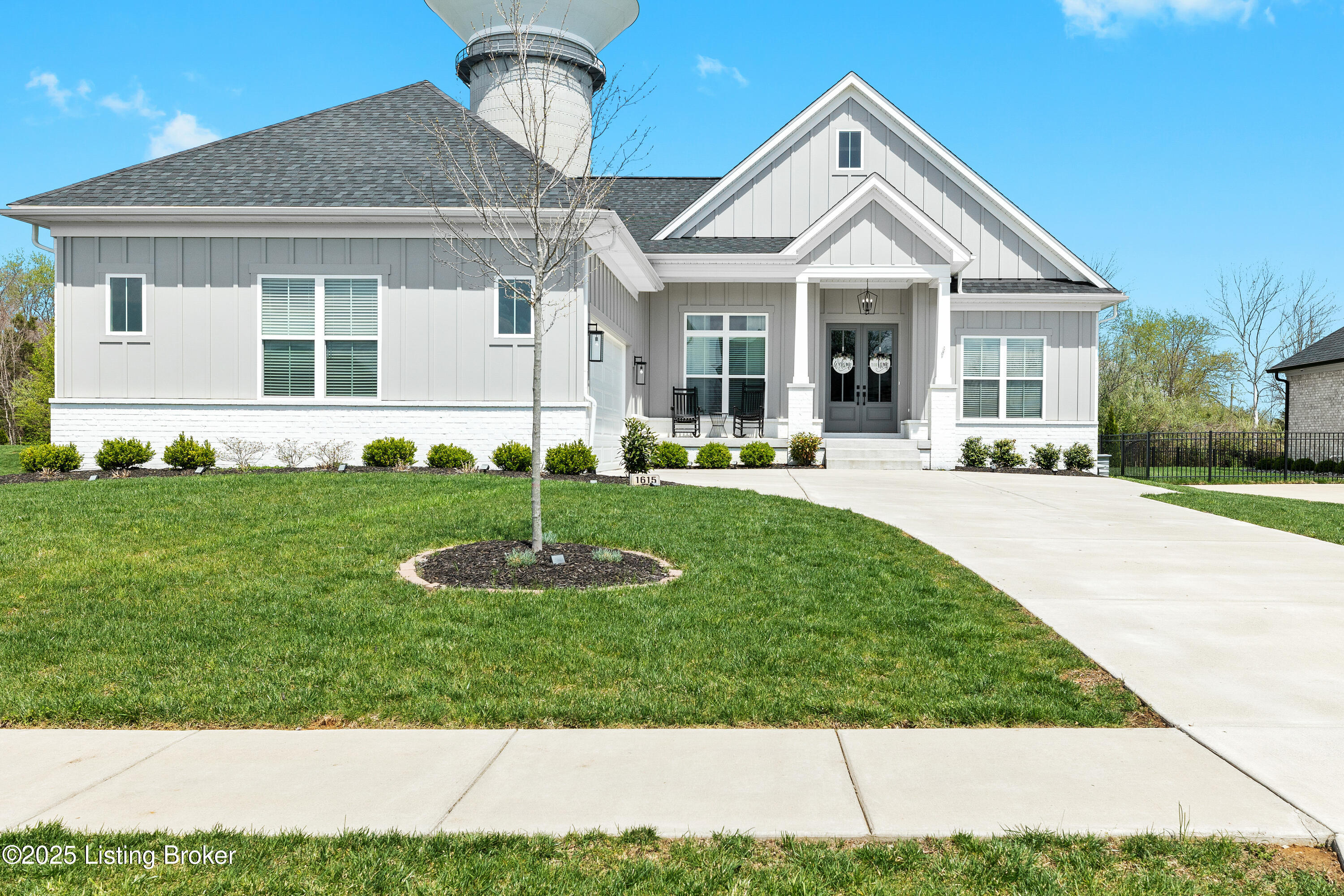 1615 Harmony Pointe Cir, Prospect, Kentucky image 2