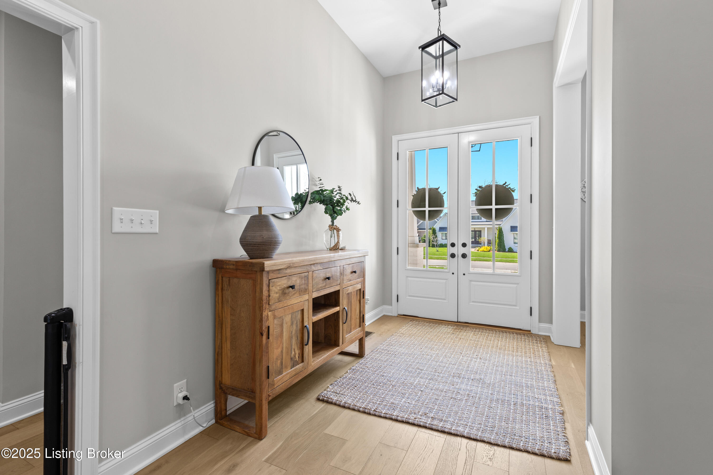 1615 Harmony Pointe Cir, Prospect, Kentucky image 3