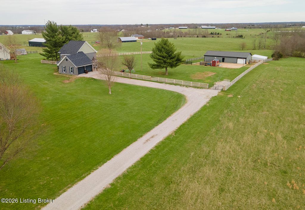 Photo of 8557 Castle Hwy, Pleasureville, KY 40057 (MLS # 1711938)