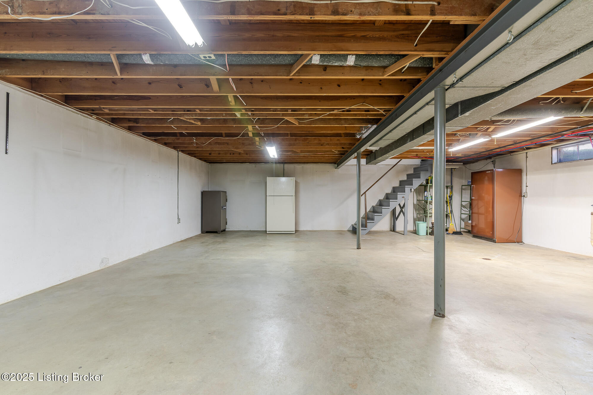 2811 Weissinger Rd, Louisville, Kentucky image 35
