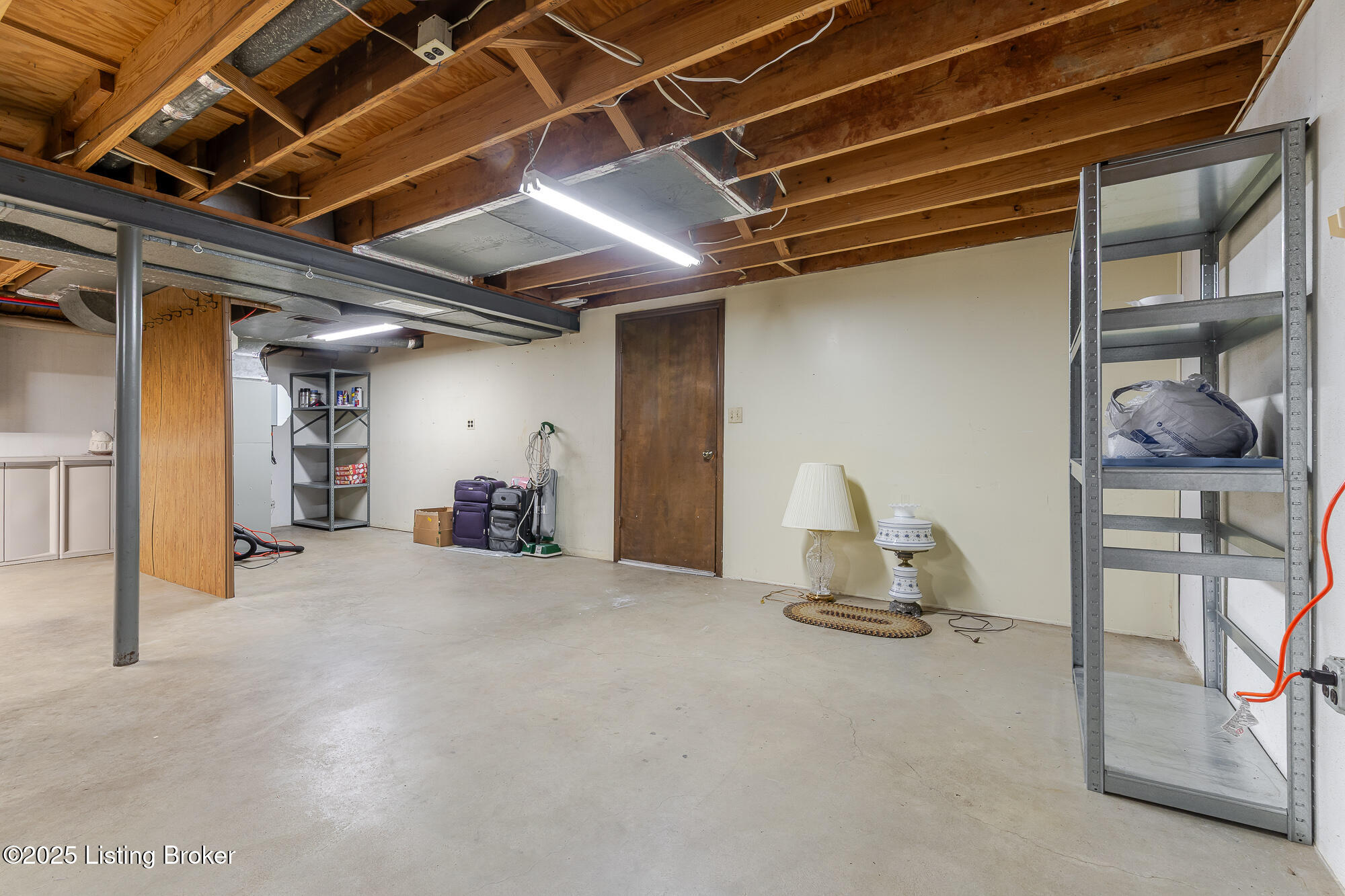 2811 Weissinger Rd, Louisville, Kentucky image 34