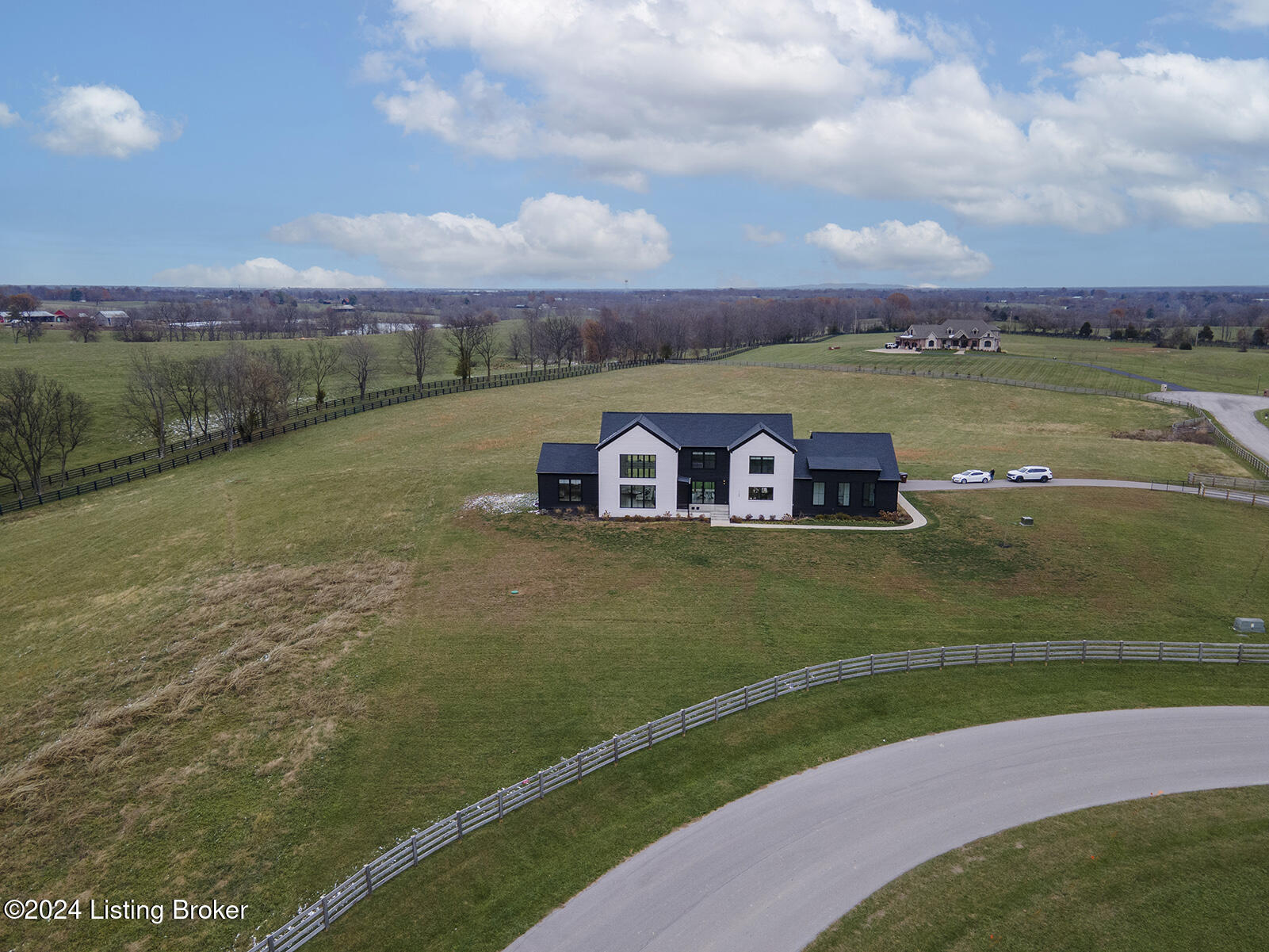 1160 Equestrian Lakes Ln, Finchville, Kentucky image 2