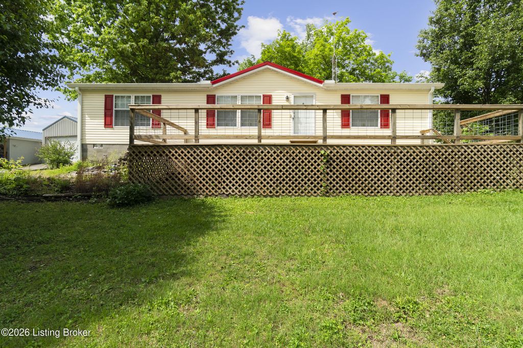 Photo of 14 Trailwoods Ln, Leitchfield, KY 42754 (MLS # 1710165)