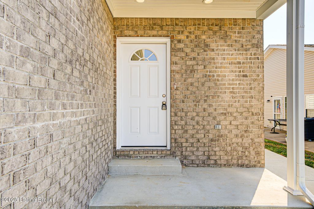 Photo of 160B Shirley Blvd, Vine Grove, KY 40175 (MLS # 1705971)