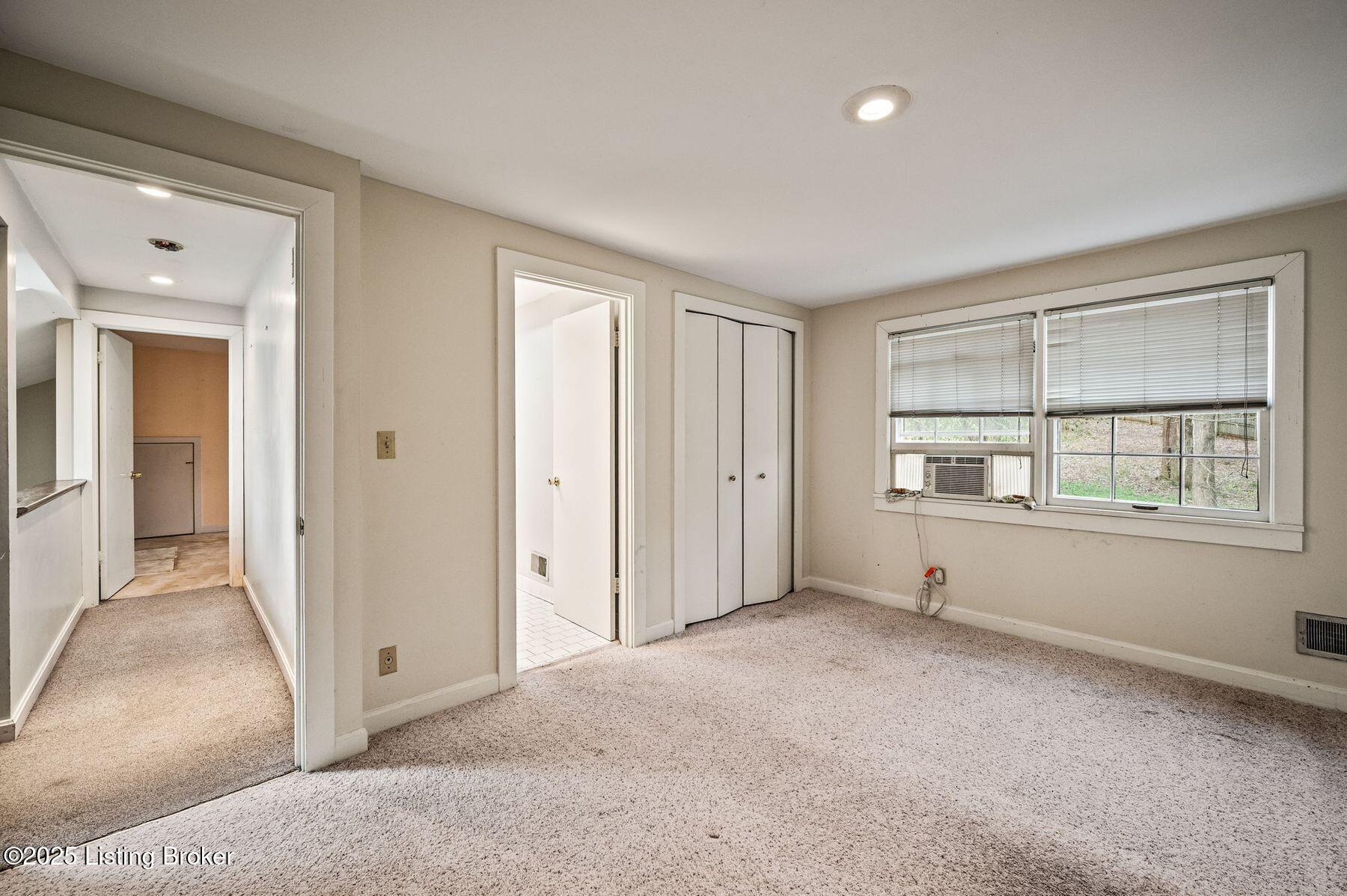 7823 Wolf Pen Branch Rd, Prospect, Kentucky image 17