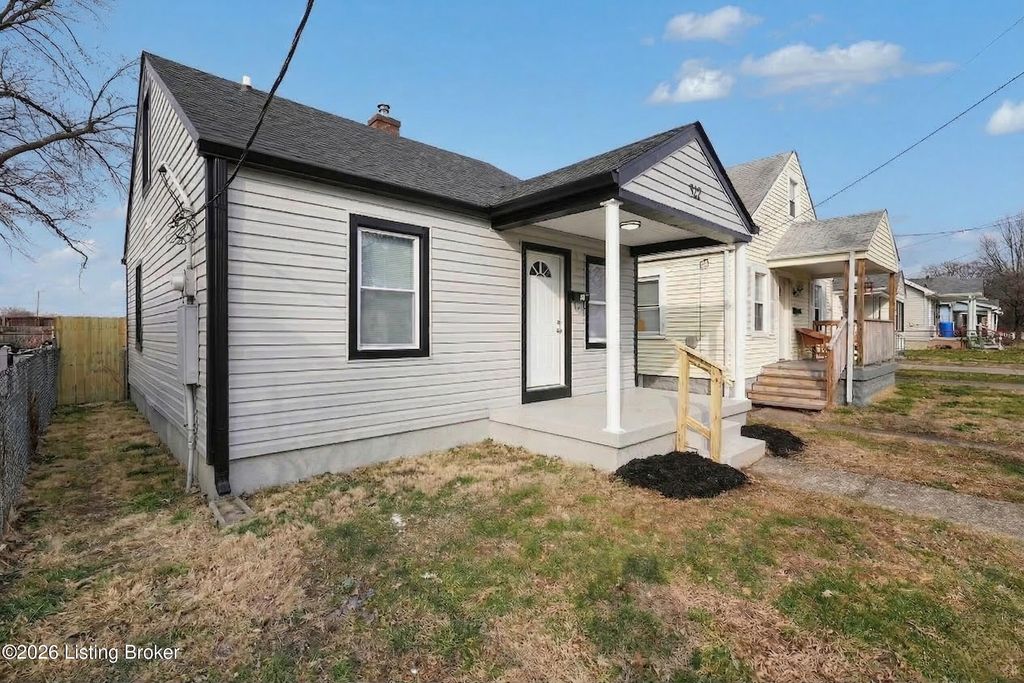 Photo of 927 Dresden Ave, Louisville, KY 40215 (MLS # 1710556)