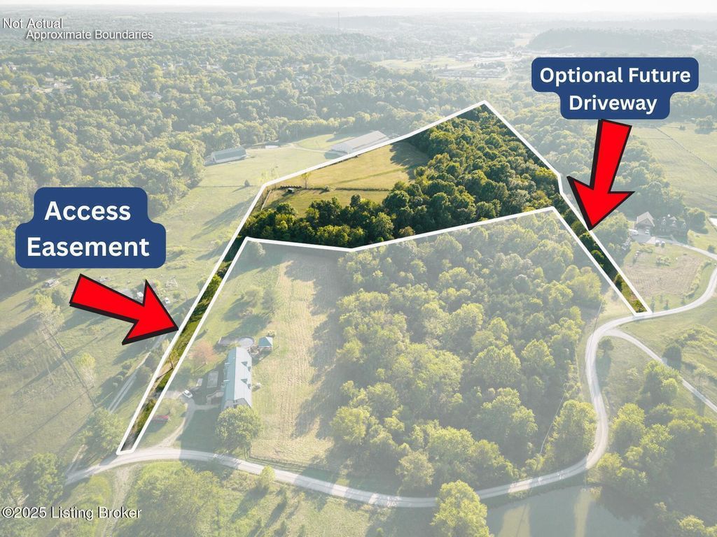 Photo of 145 Hill Valley Dr, Taylorsville, KY 40071 (MLS # 1713475)