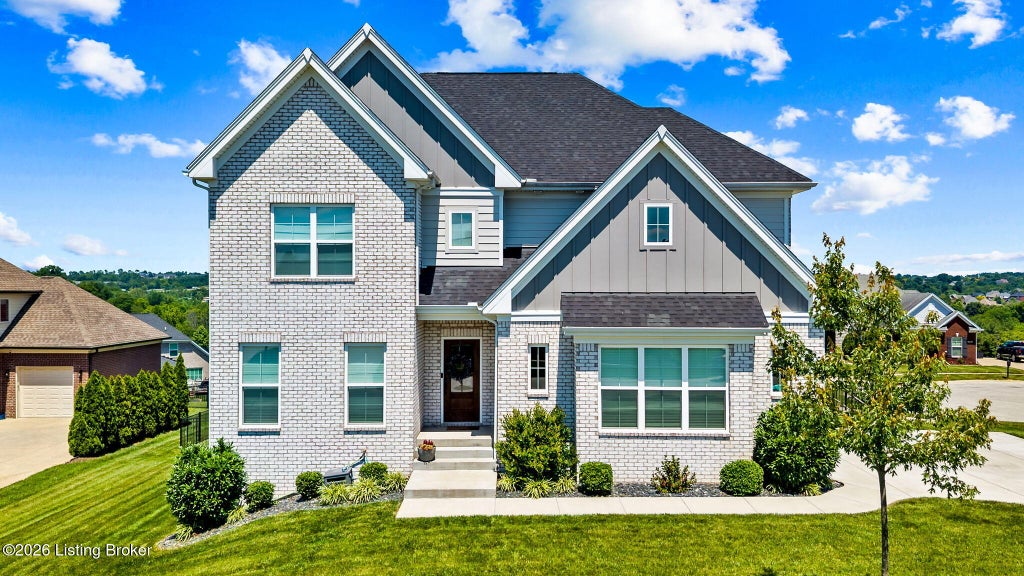 Photo of 5800 Sumner Pl, Crestwood, KY 40014 (MLS # 1731424)