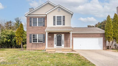 Photo of 5408 Bannon Crossings Dr, Louisville, KY 40218 (MLS # 1710057)
