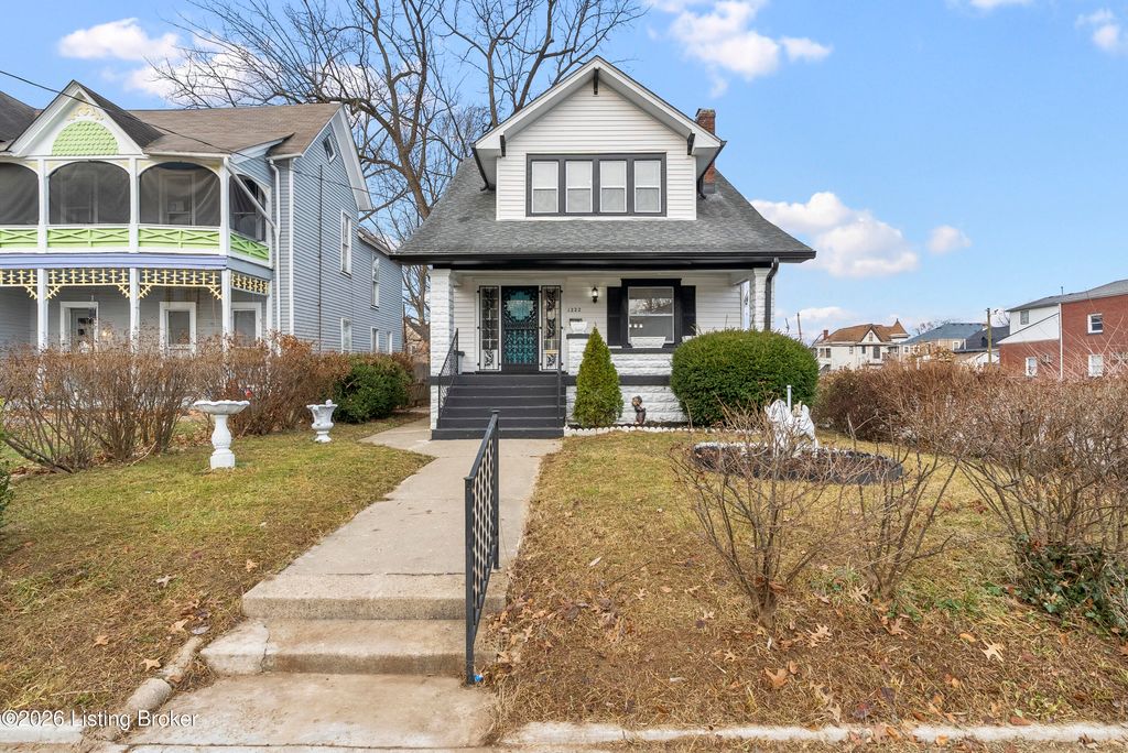 Photo of 1222 Cypress St, Louisville, KY 40211 (MLS # 1706672)