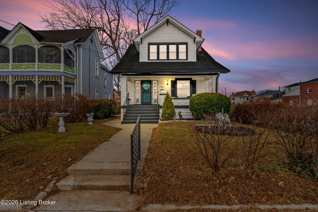 Photo of 1222 Cypress St, Louisville, KY 40211 (MLS # 1706672)