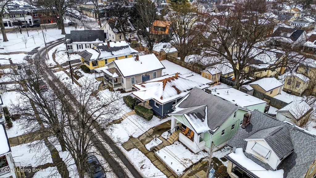 Photo of 663 S Barbee Way, Louisville, KY 40217 (MLS # 1708608)