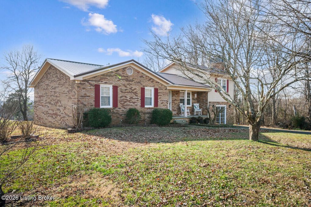 Photo of 114 Thomason Ave, Leitchfield, KY 42754 (MLS # 1706355)