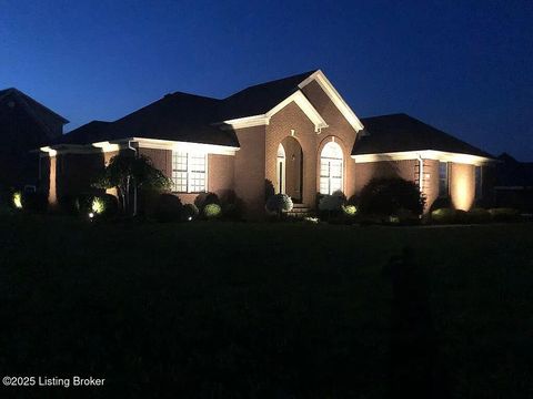 Photo of 149 Wood Gate Dr, Mt Washington, KY 40047 (MLS # 1703970)