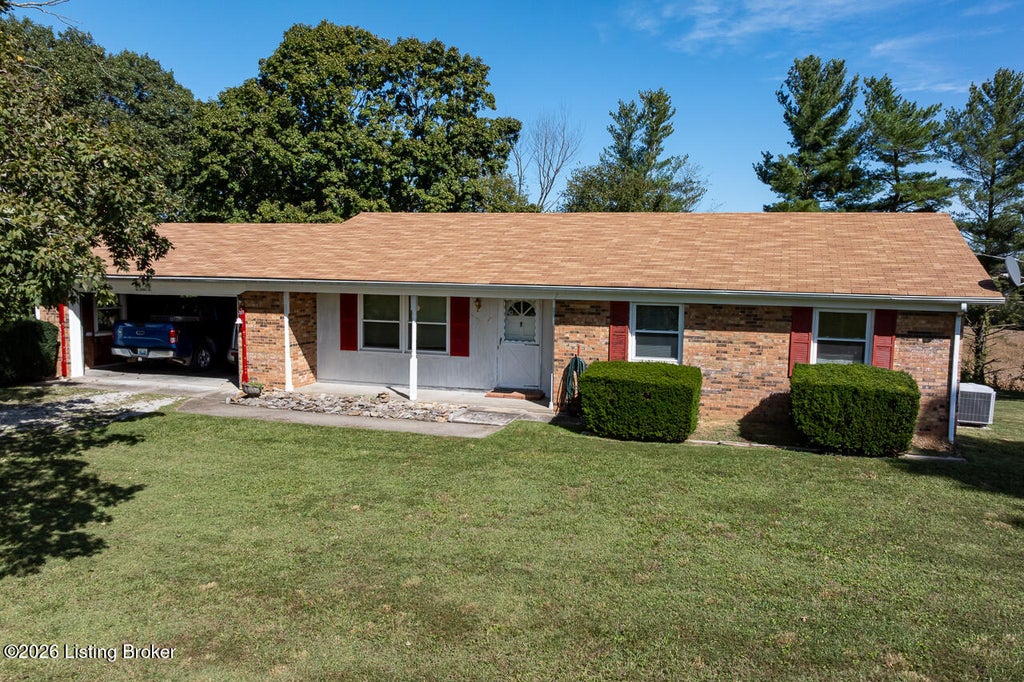 Photo of 4710 Fort Ave, Vine Grove, KY 40175 (MLS # 1732499)