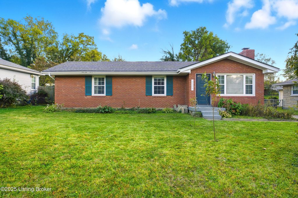 Photo of 4606 Miles Ln, Louisville, KY 40219 (MLS # 1701659)