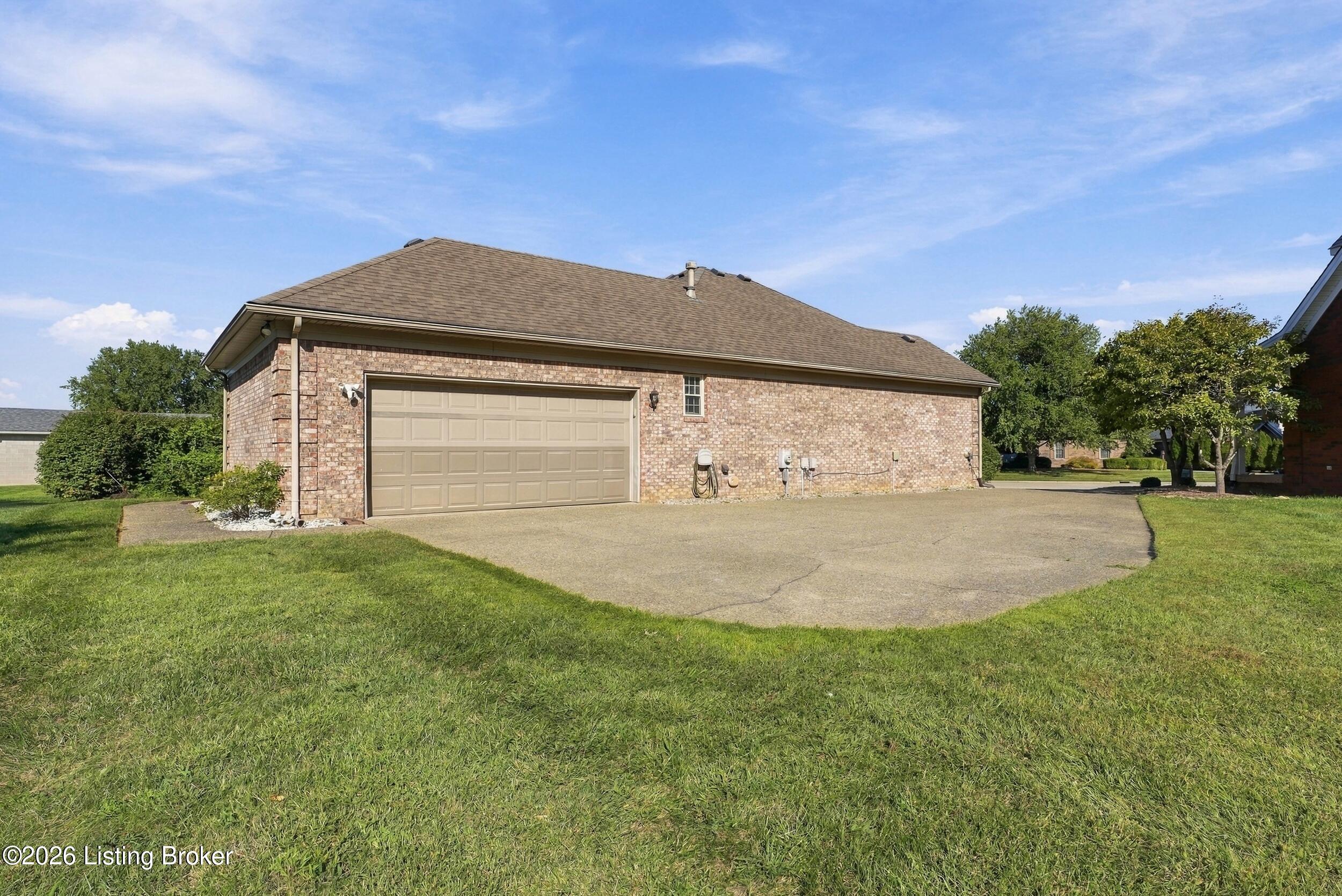 6314 Winding Stream Dr