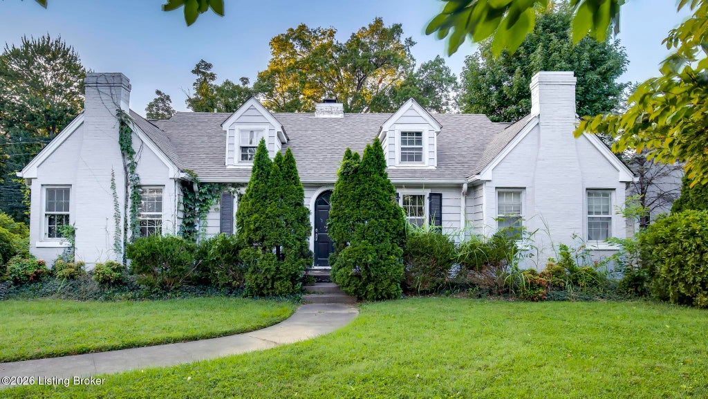 Photo of 1901 Emerson Ave, Louisville, KY 40205 (MLS # 1727707)